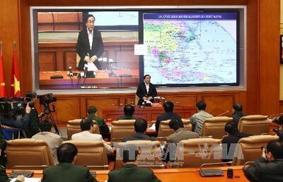 Việt Nam dốc sức tìm kiếm máy bay Malaysia mất tích